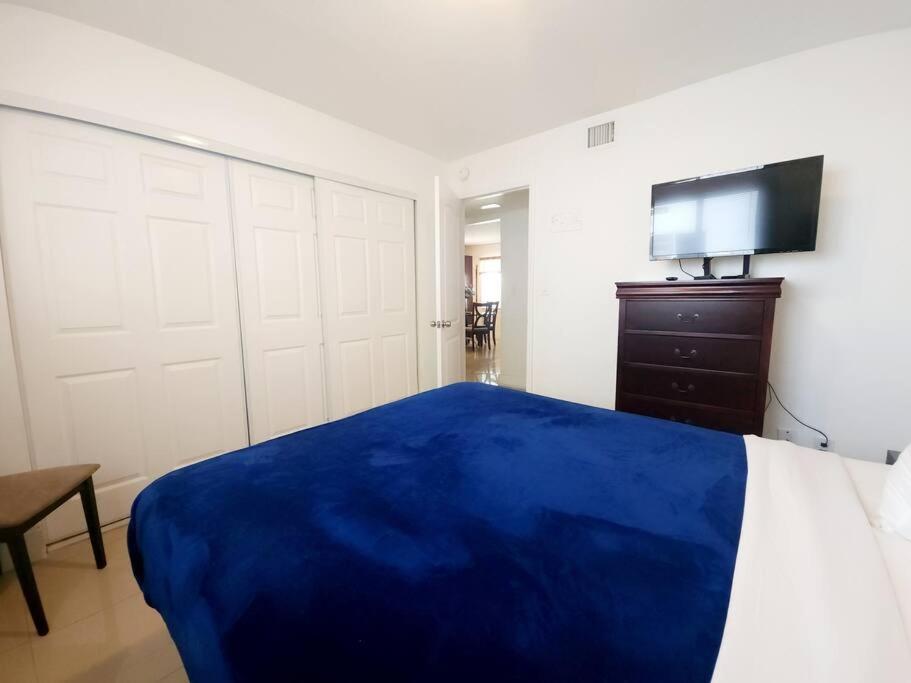 A1 - Endless Summer Vacation Rentals - Affordable Luxury Near Downtown Форт Лодърдейл Екстериор снимка