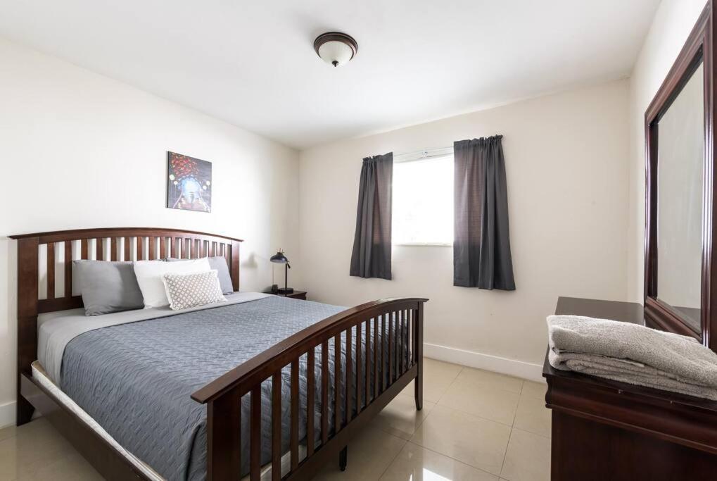 A1 - Endless Summer Vacation Rentals - Affordable Luxury Near Downtown Форт Лодърдейл Екстериор снимка