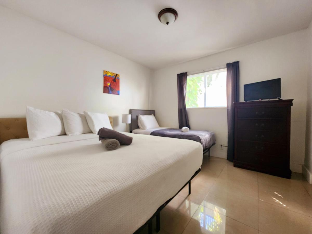 A1 - Endless Summer Vacation Rentals - Affordable Luxury Near Downtown Форт Лодърдейл Екстериор снимка